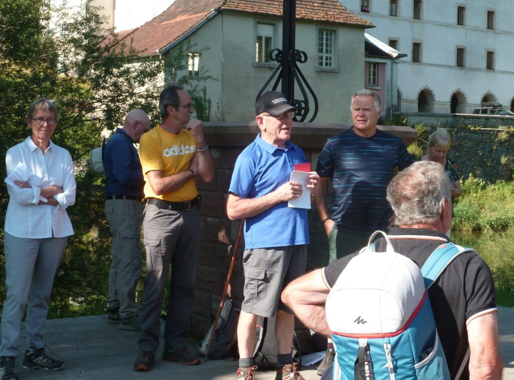2022-07-06 - Photo Randonnée Chamesol Consignes Avant Départ 01