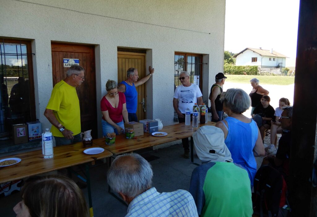DSCN3804 discours du maire